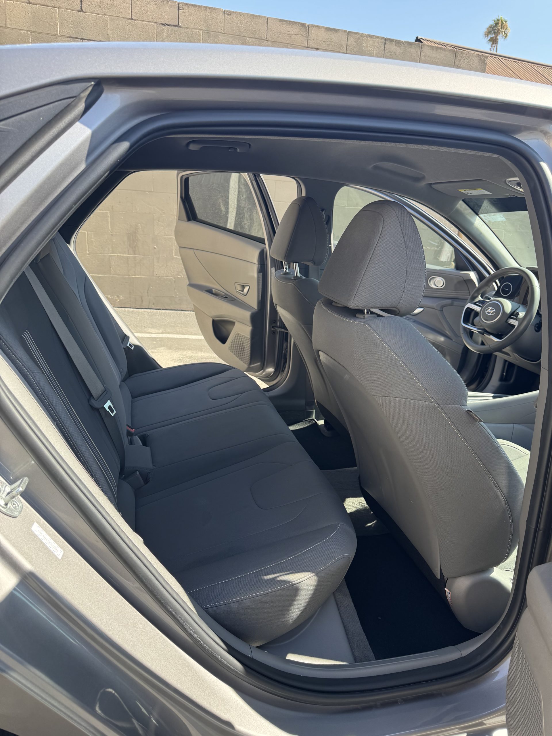 2022 Hyundai Elantra SEL Sedan 4D