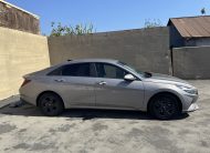 2022 Hyundai Elantra SEL Sedan 4D
