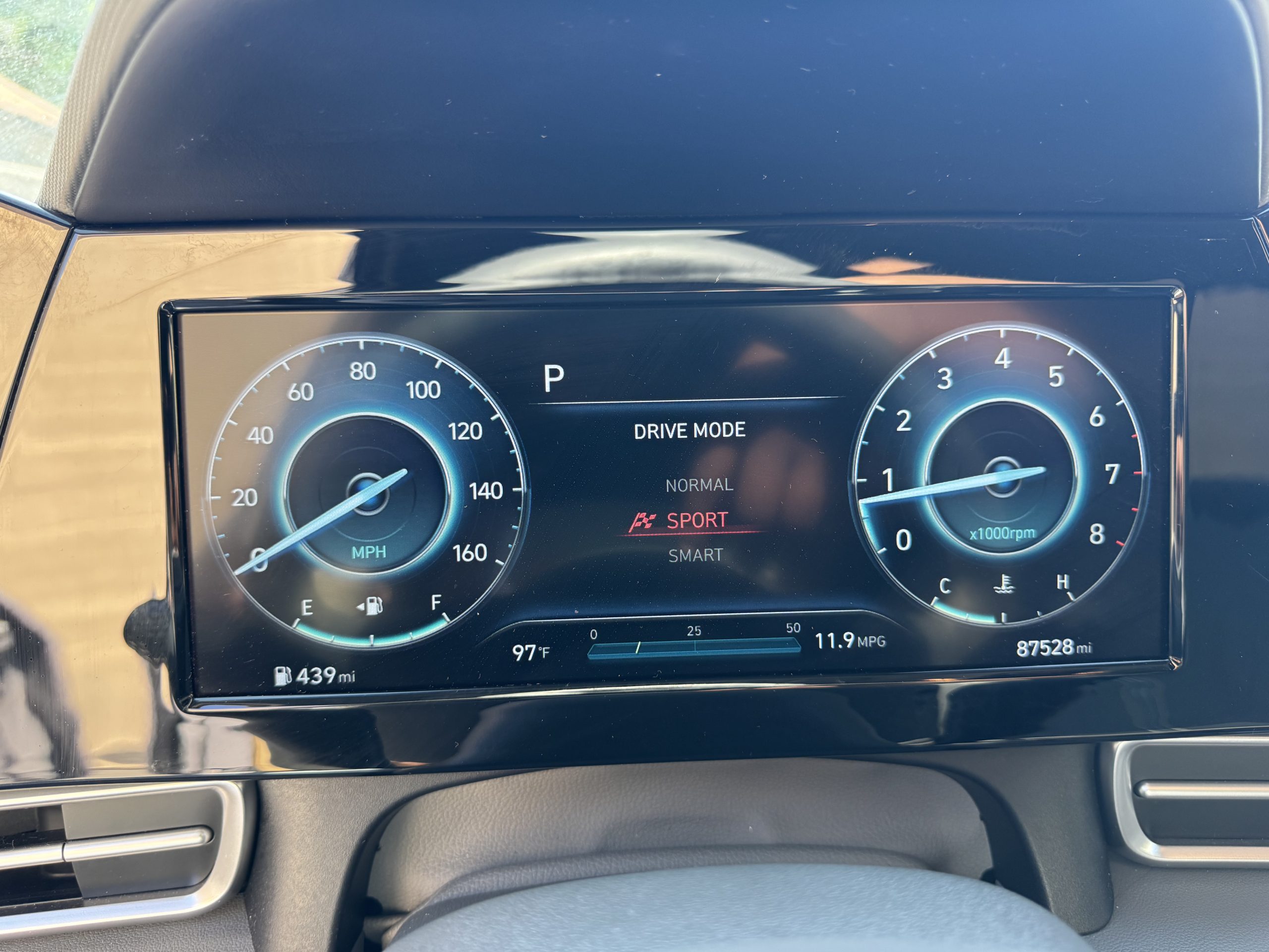 2022 Hyundai Elantra SEL Sedan 4D