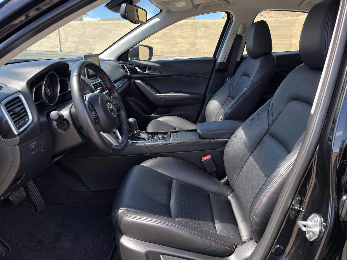 2014 MAZDA MAZDA3 i Grand Touring Sedan 4D
